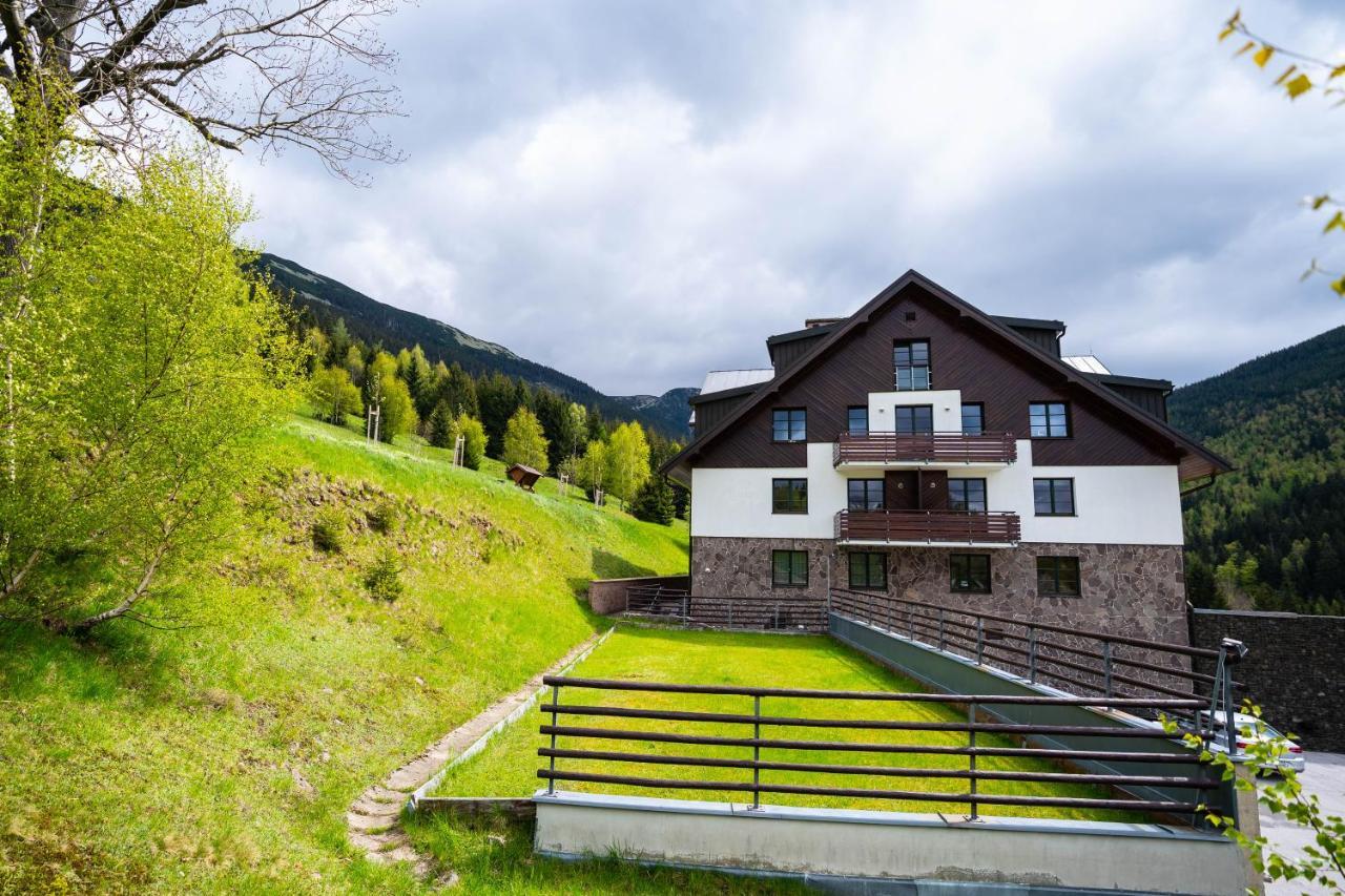 Apartmán Svatý Petr Špindlerŭv Mlýn Exterior foto