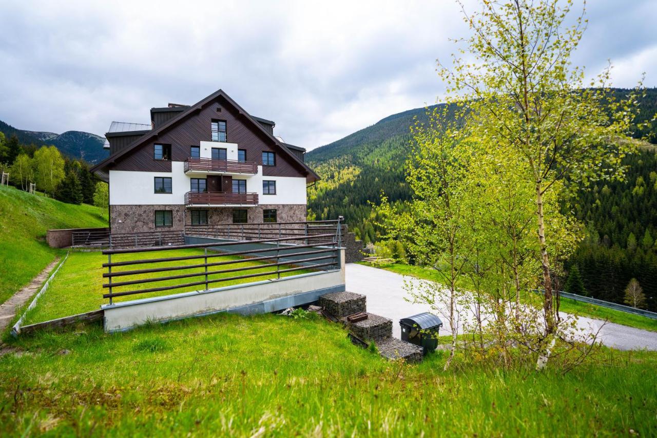 Apartmán Svatý Petr Špindlerŭv Mlýn Exterior foto